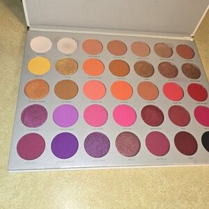 Eyeshadow Palette - Vibrant and Neutral Shades